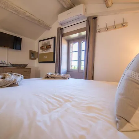 La Demeure De Cybele - De Charme Pour 10 Personnes En Drome Provencale *